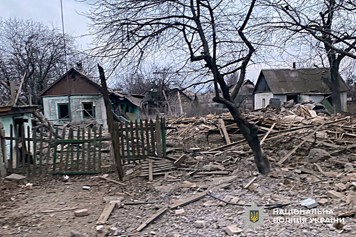 Зруйнований будинок