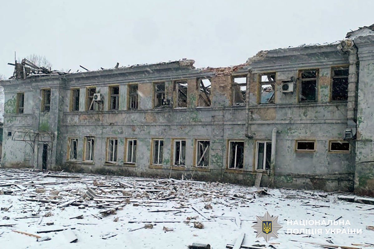 Зруйнована будівля