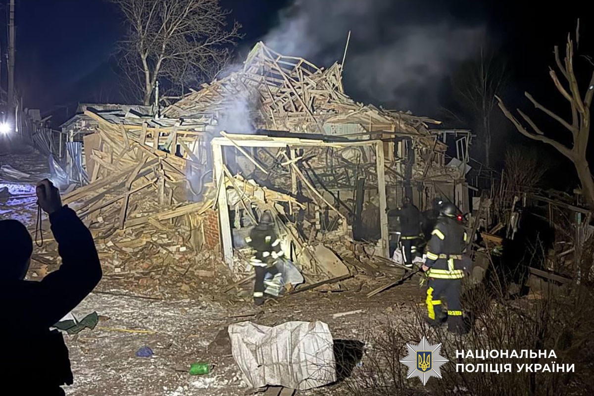 Зруйнований будинок