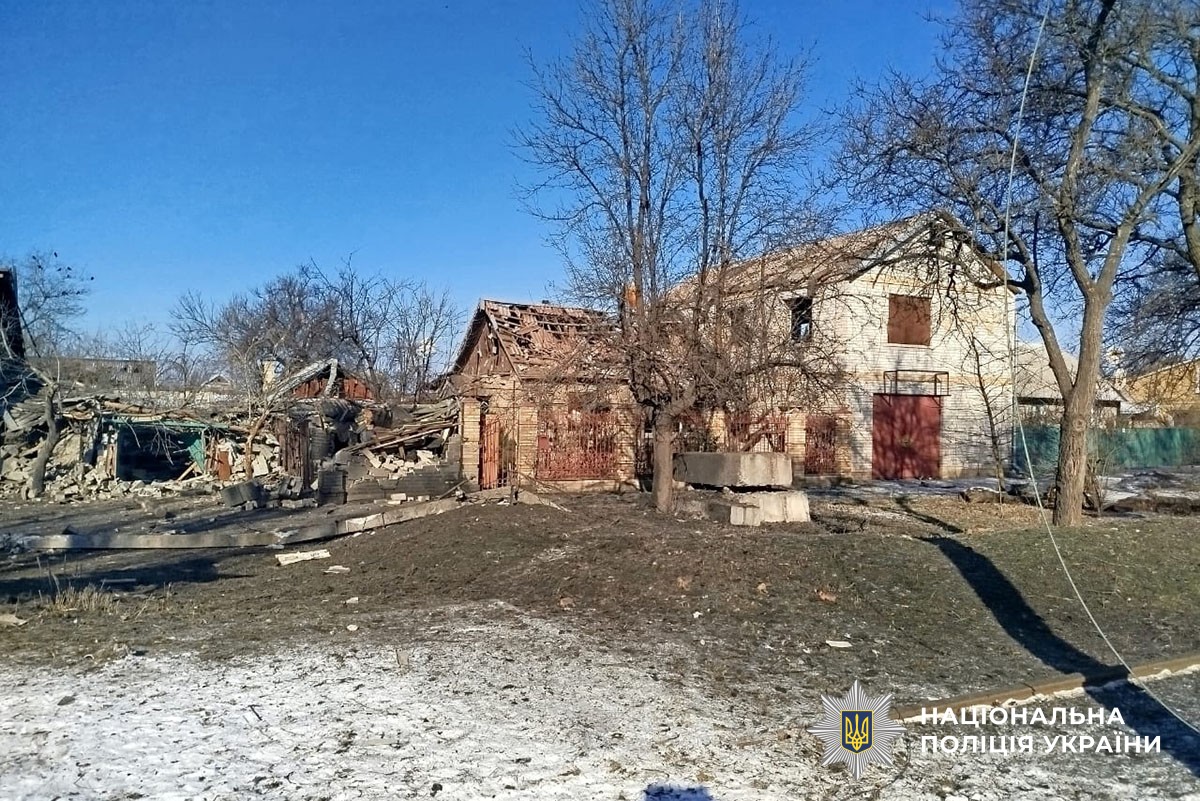 Зруйнований будинок