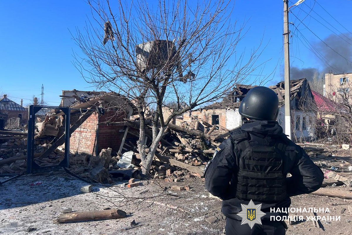 Зруйнований будинок