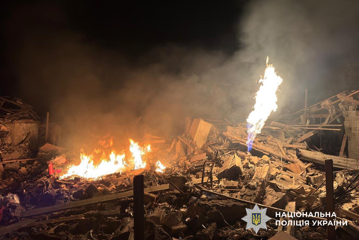 Зруйнований будинок