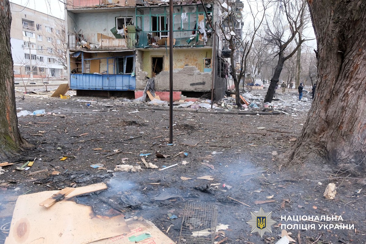 Пошкоджена багатоповерхівка