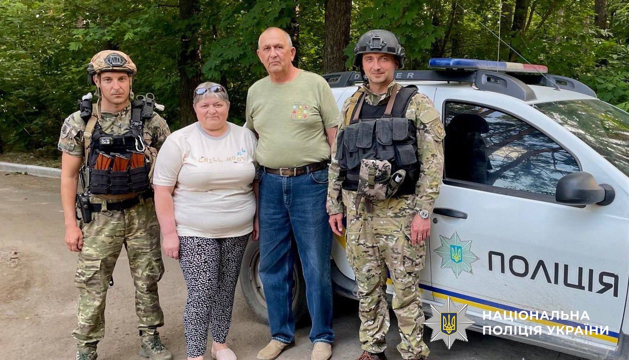 Близько 80 врятованих життів у зоні бойових дій: історія оперативника Луганщини Олексія Сидоряка