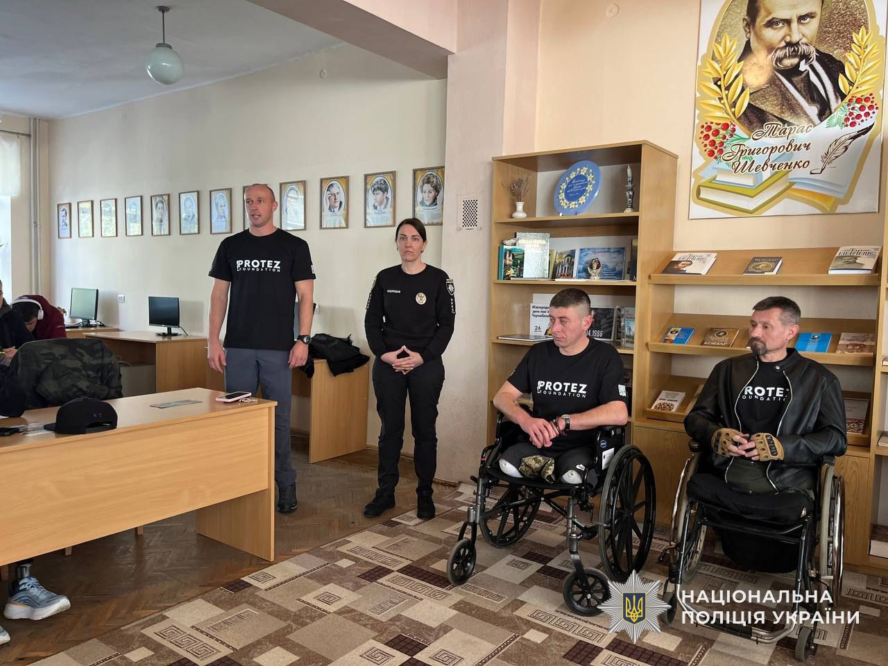 У Сваляві зі студентами зустрілися поліцейські та ветерани війни – розповіли про досвід, можливості та службу