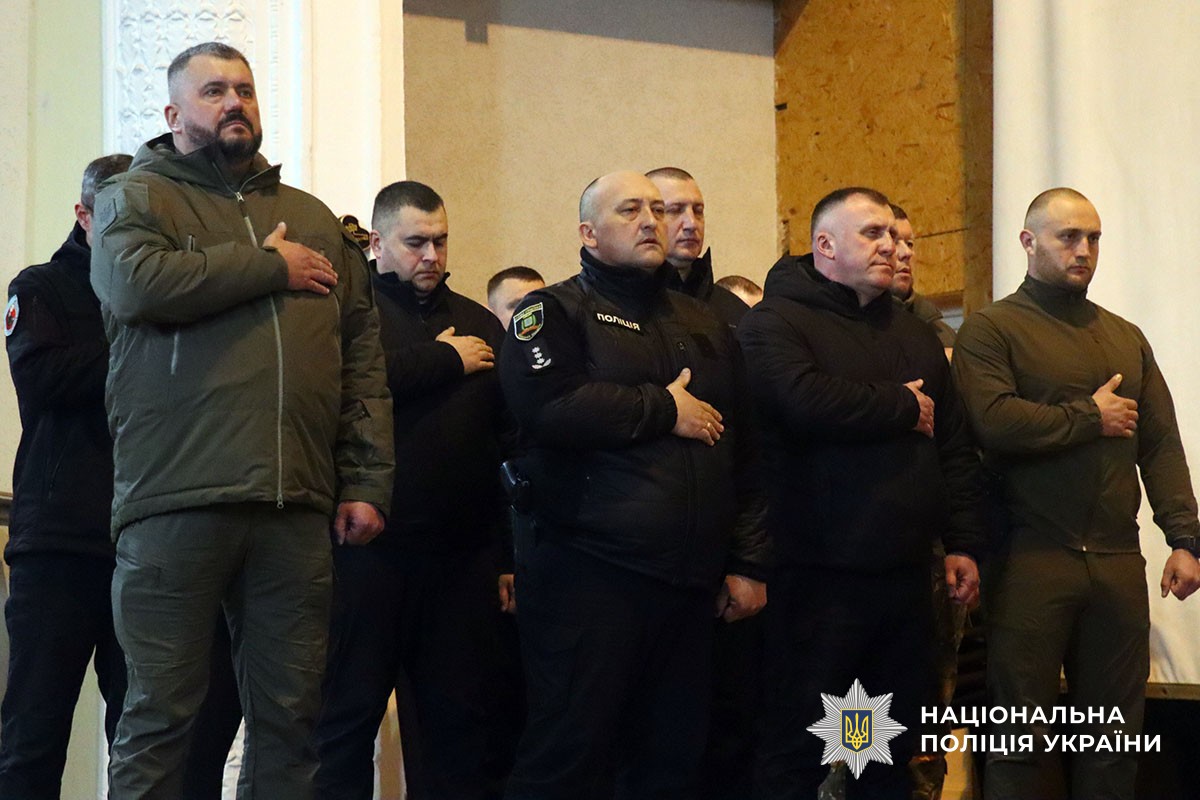 На Донеччині провели в останню путь двох поліцейських