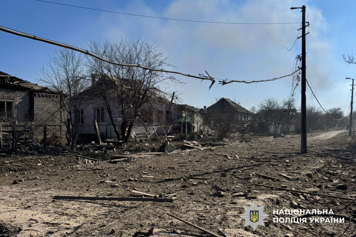 Зруйнований будинок