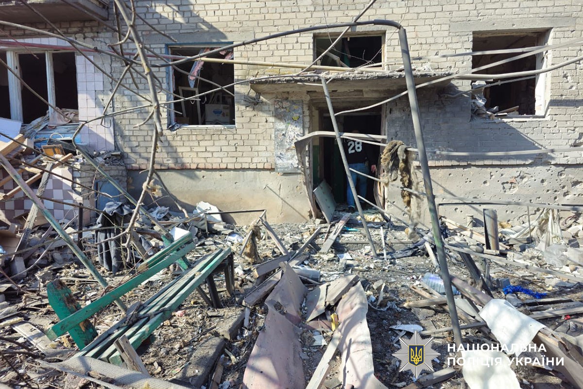 Зруйнована багатоповерхівка