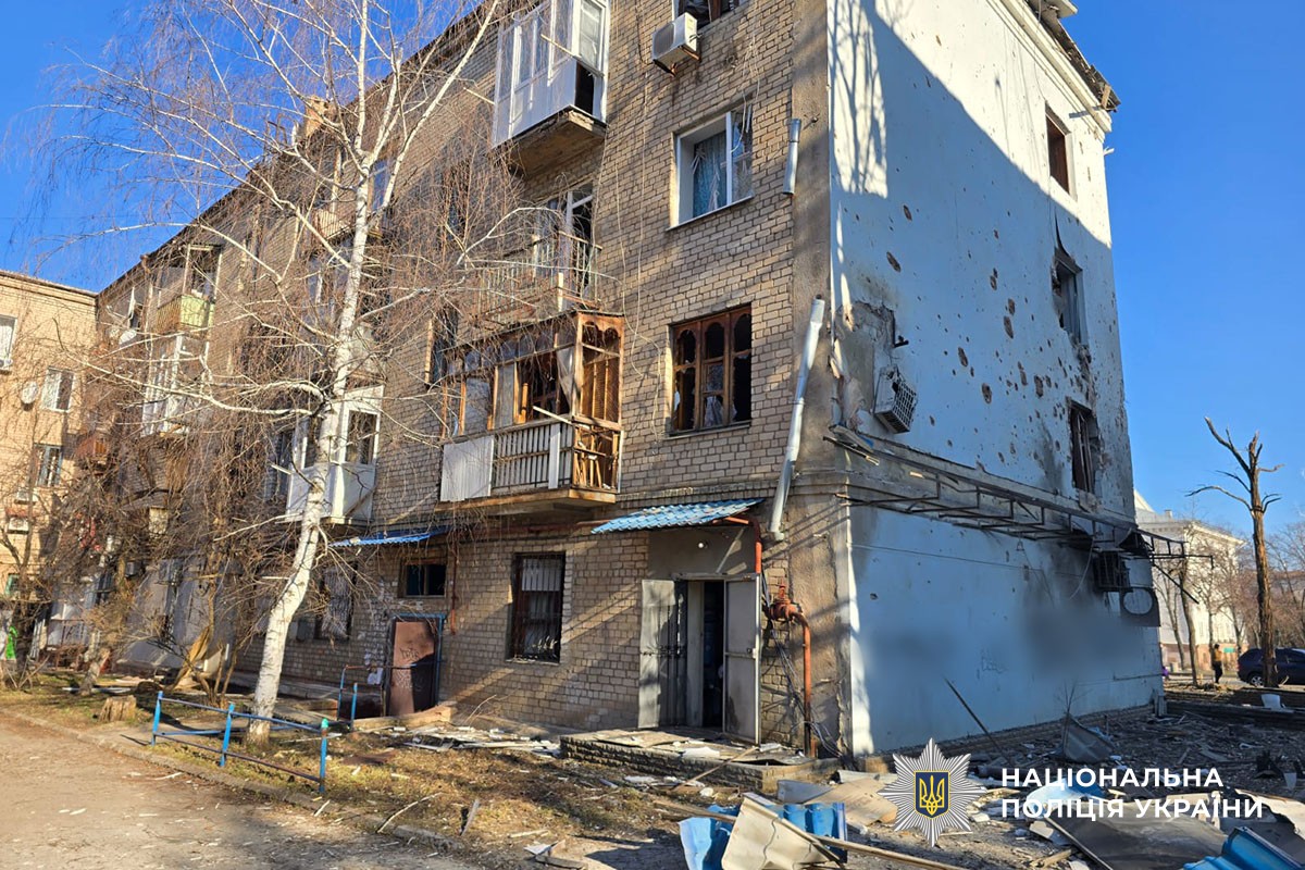 Зруйнований будинок