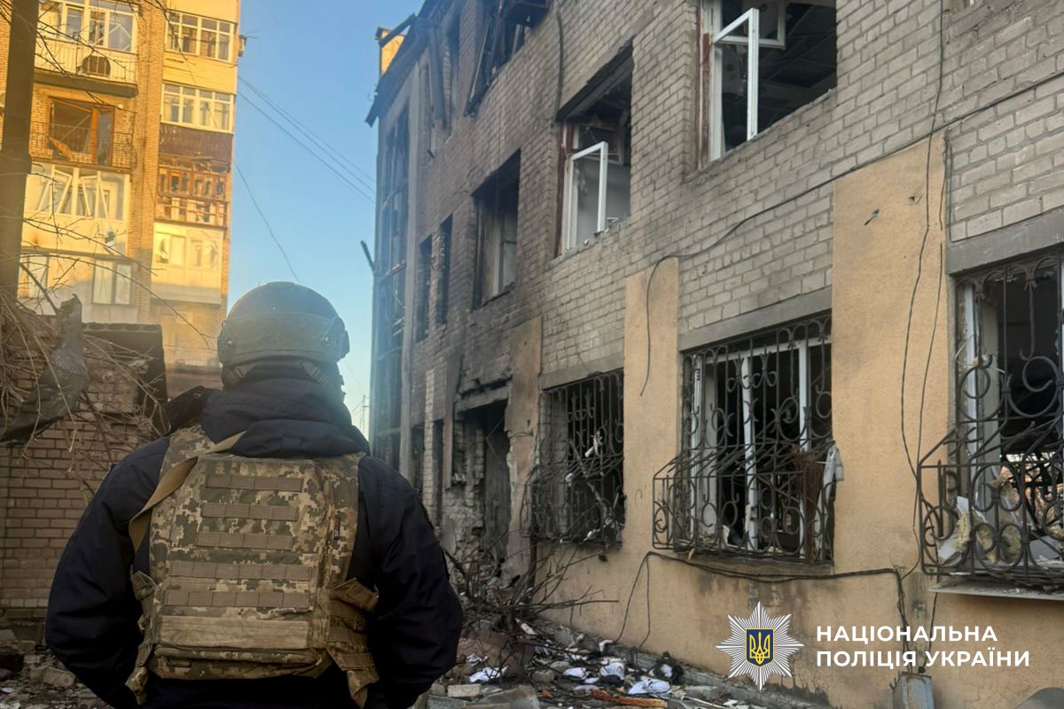 Зруйнований будинок