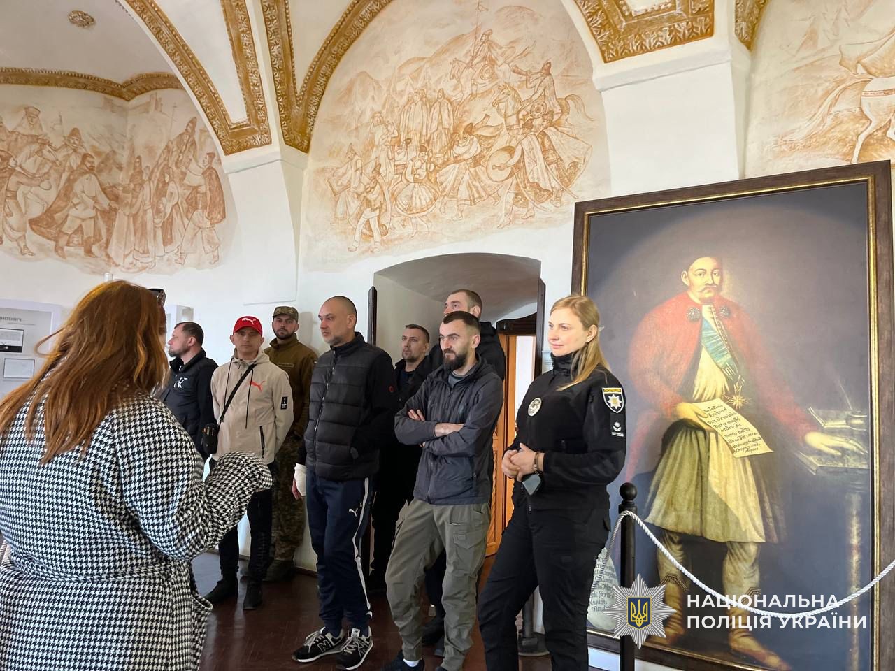 Ветерани та поранені військовослужбовці системи МВС на екскурсії у Замку "Паланку"