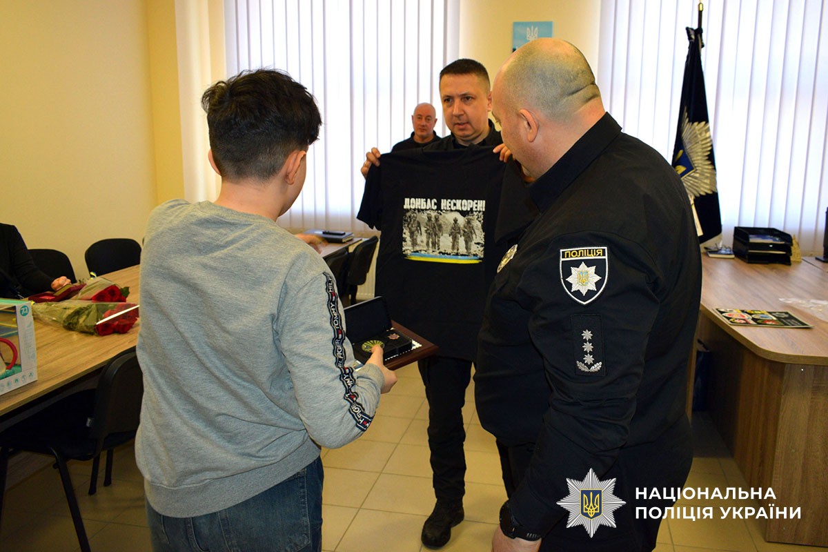 Родинам загиблих поліцейських вручили посмертні нагороди