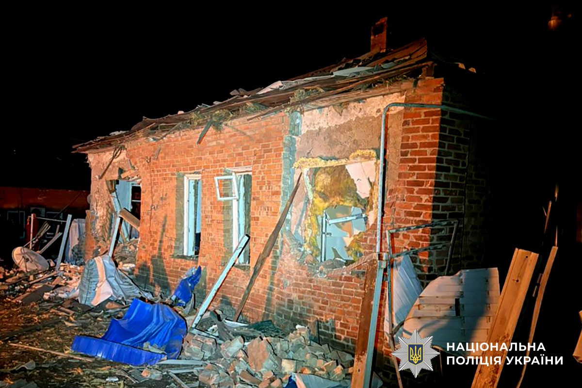 Зруйнований будинок