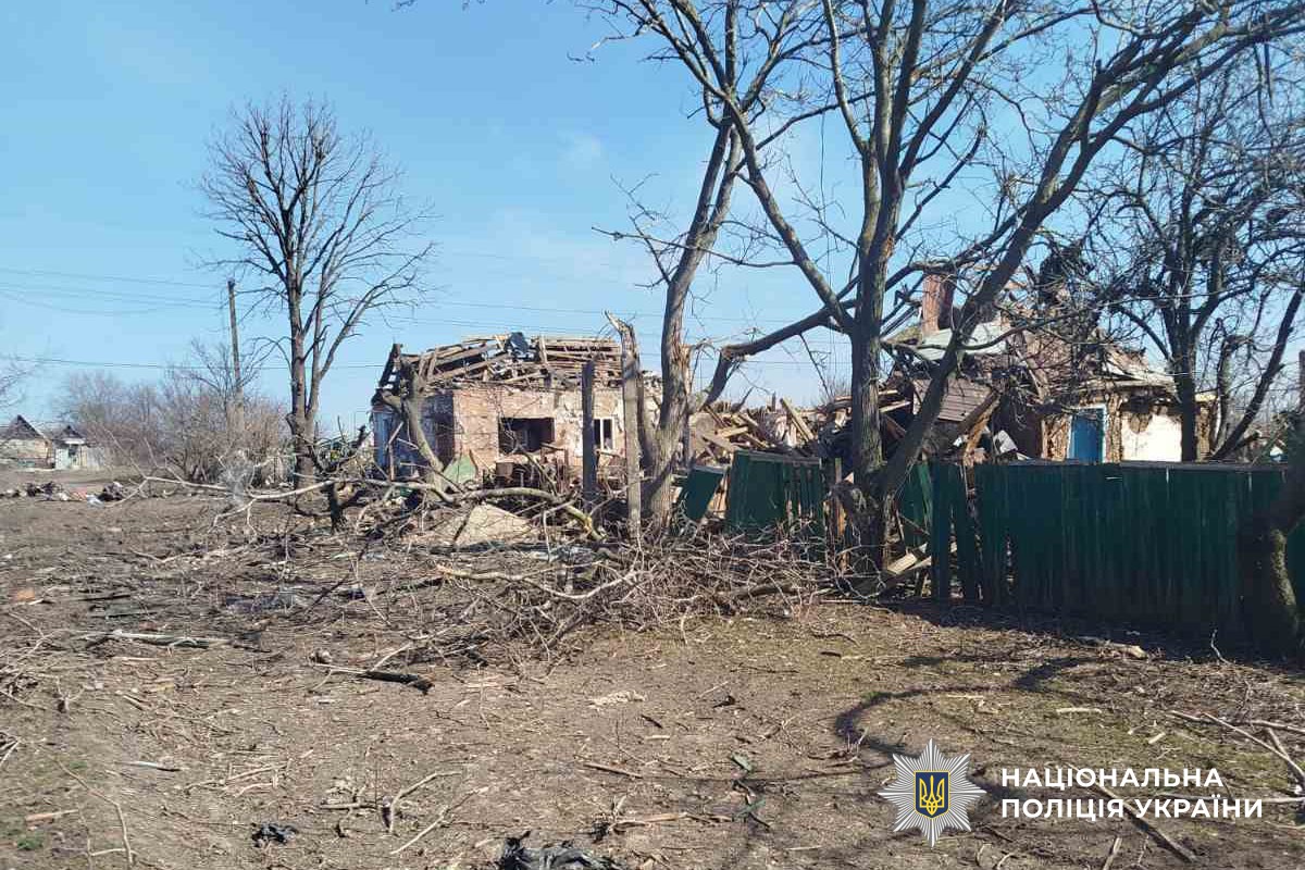 Зруйнований будинок