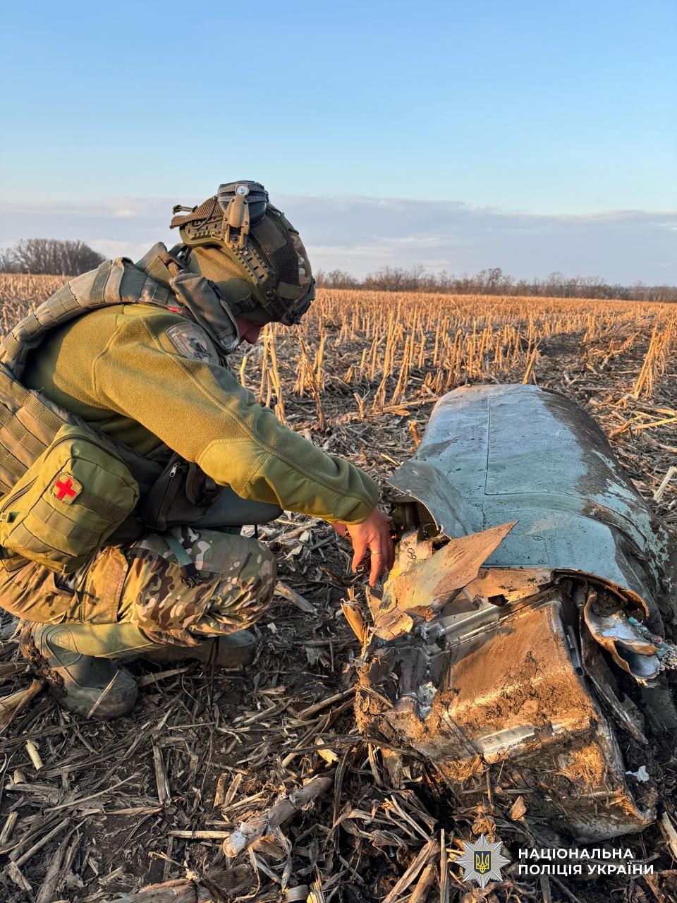 Вибухотехнік знешкоджує небезпечний предмет