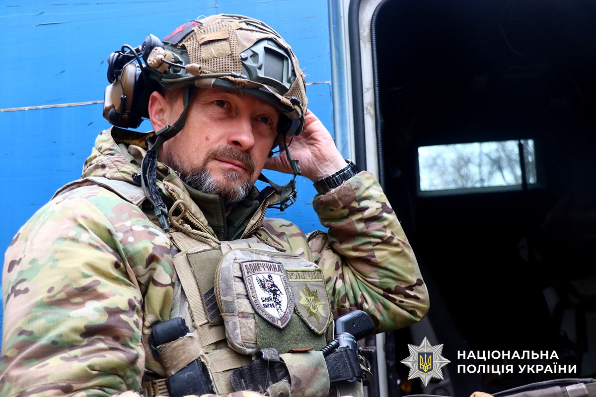 Поліцейський евакуаційного екіпажу