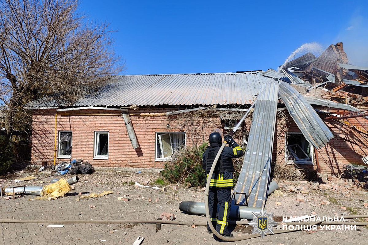 Зруйнований будинок