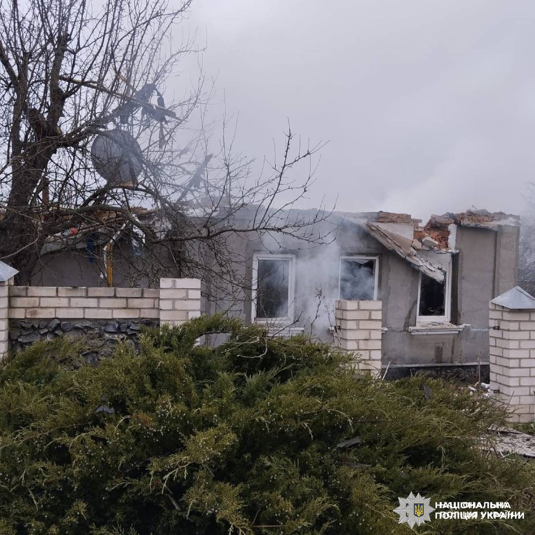 Через ворожі атаки на Харківщині одна людина загинула, троє постраждали: поліцейські задокументували наслідки воєнних злочинів