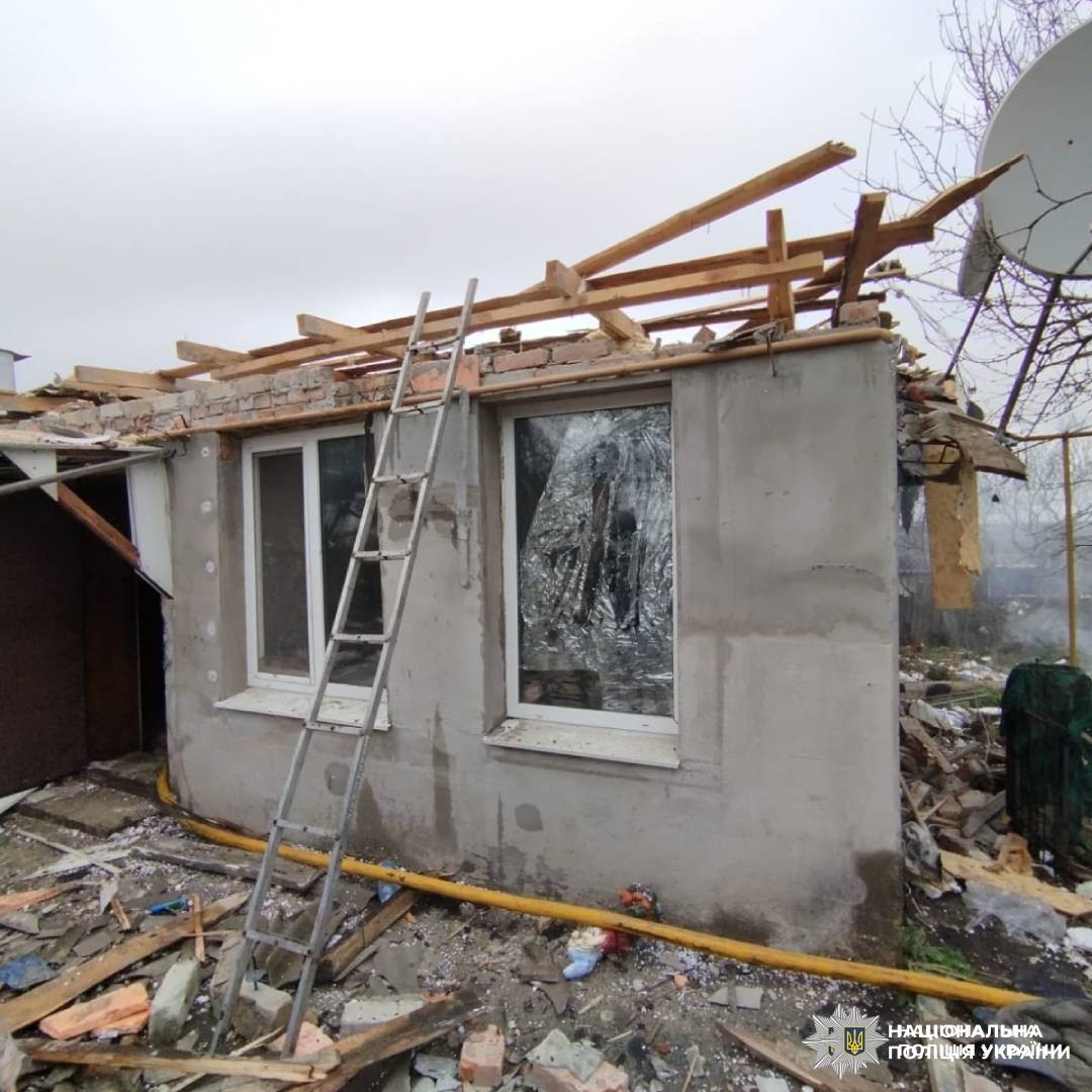 Через ворожі атаки на Харківщині одна людина загинула, троє постраждали: поліцейські задокументували наслідки воєнних злочинів