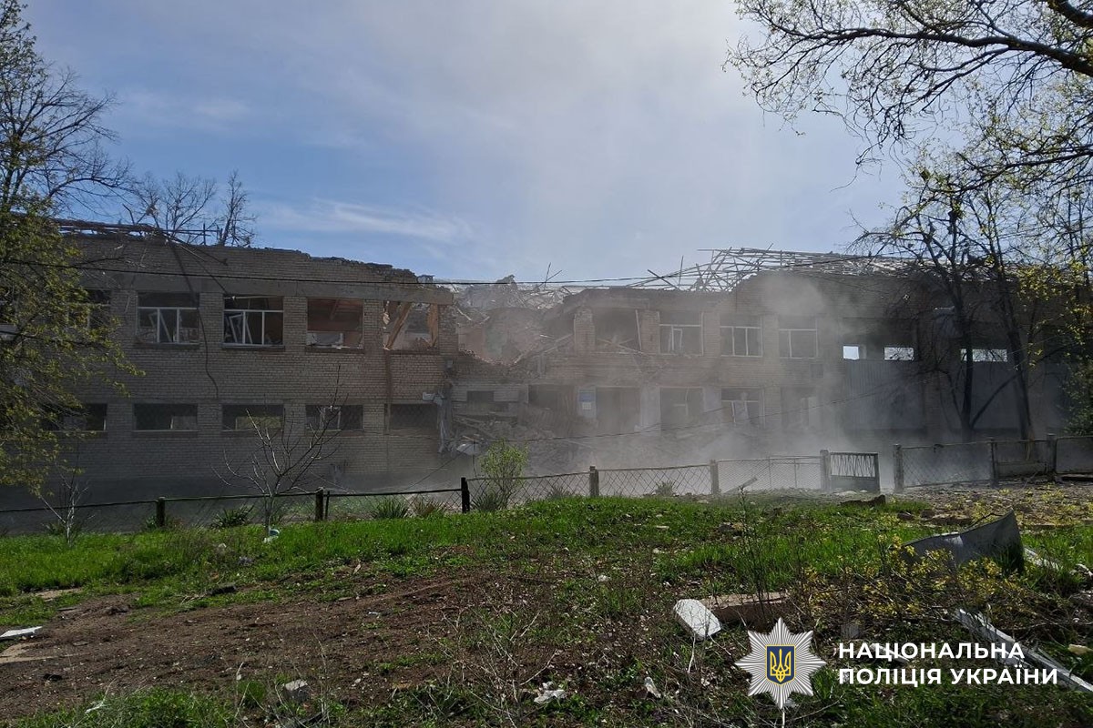 Зруйнований будинок