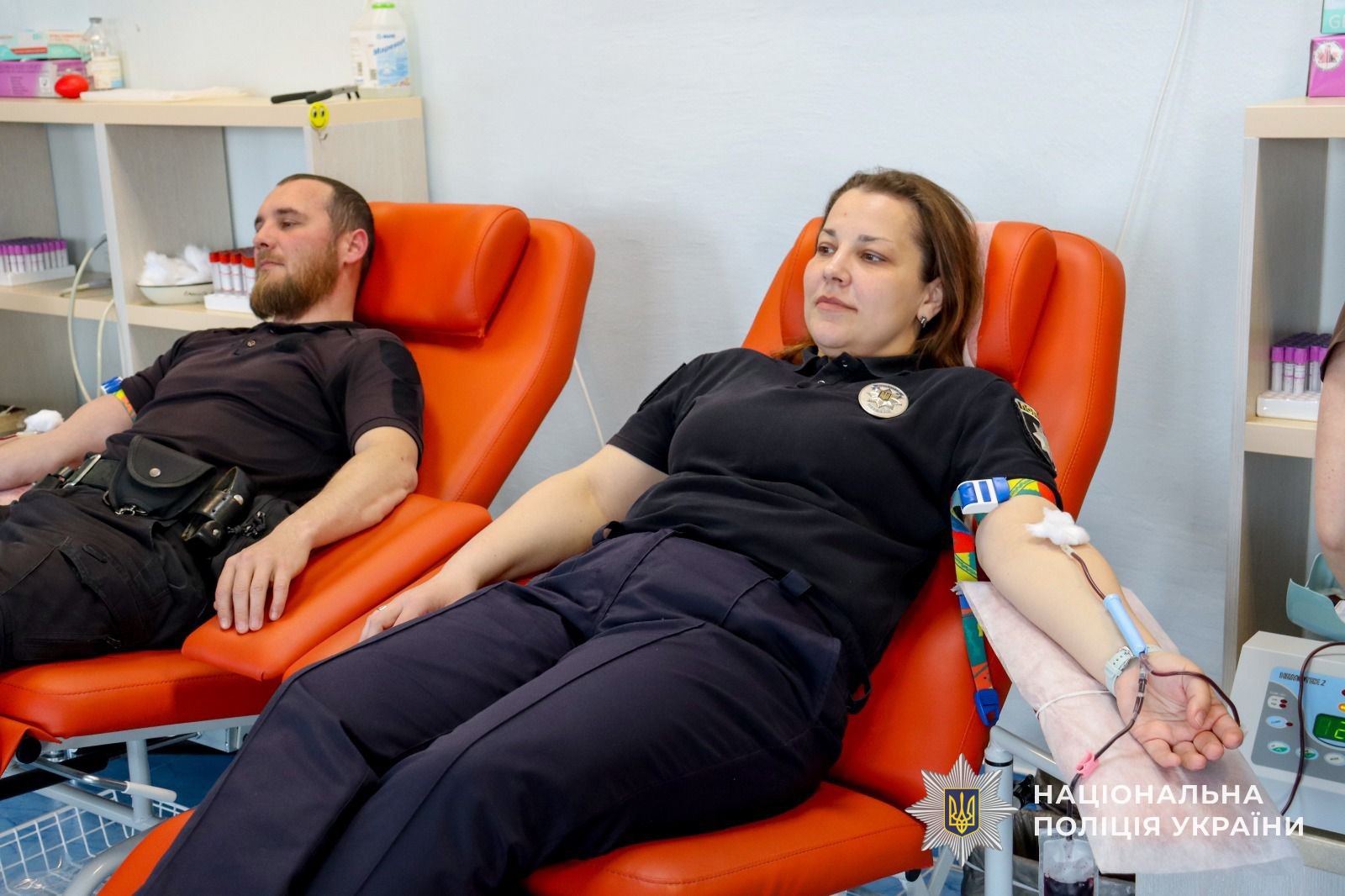 Поліцейські долучилися до благодійної ініціативи зі здачі крові