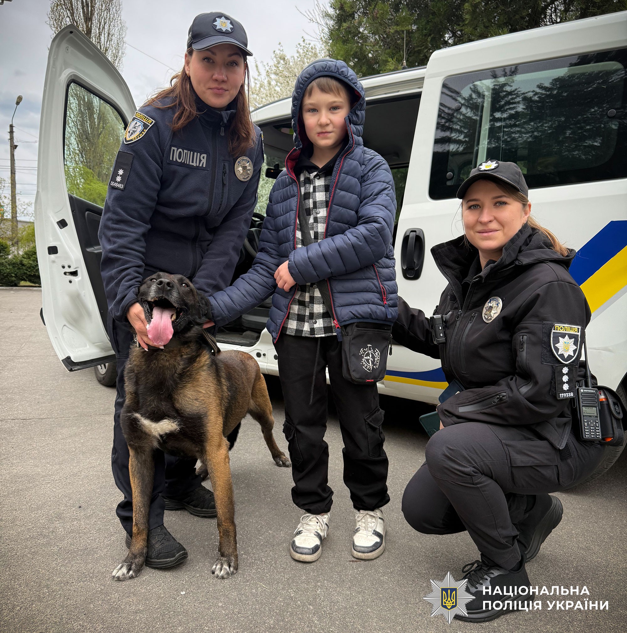 У Кременчуці поліцейські знайомили школярів з професією та навчали правил безпечної поведінки в умовах воєнного стану