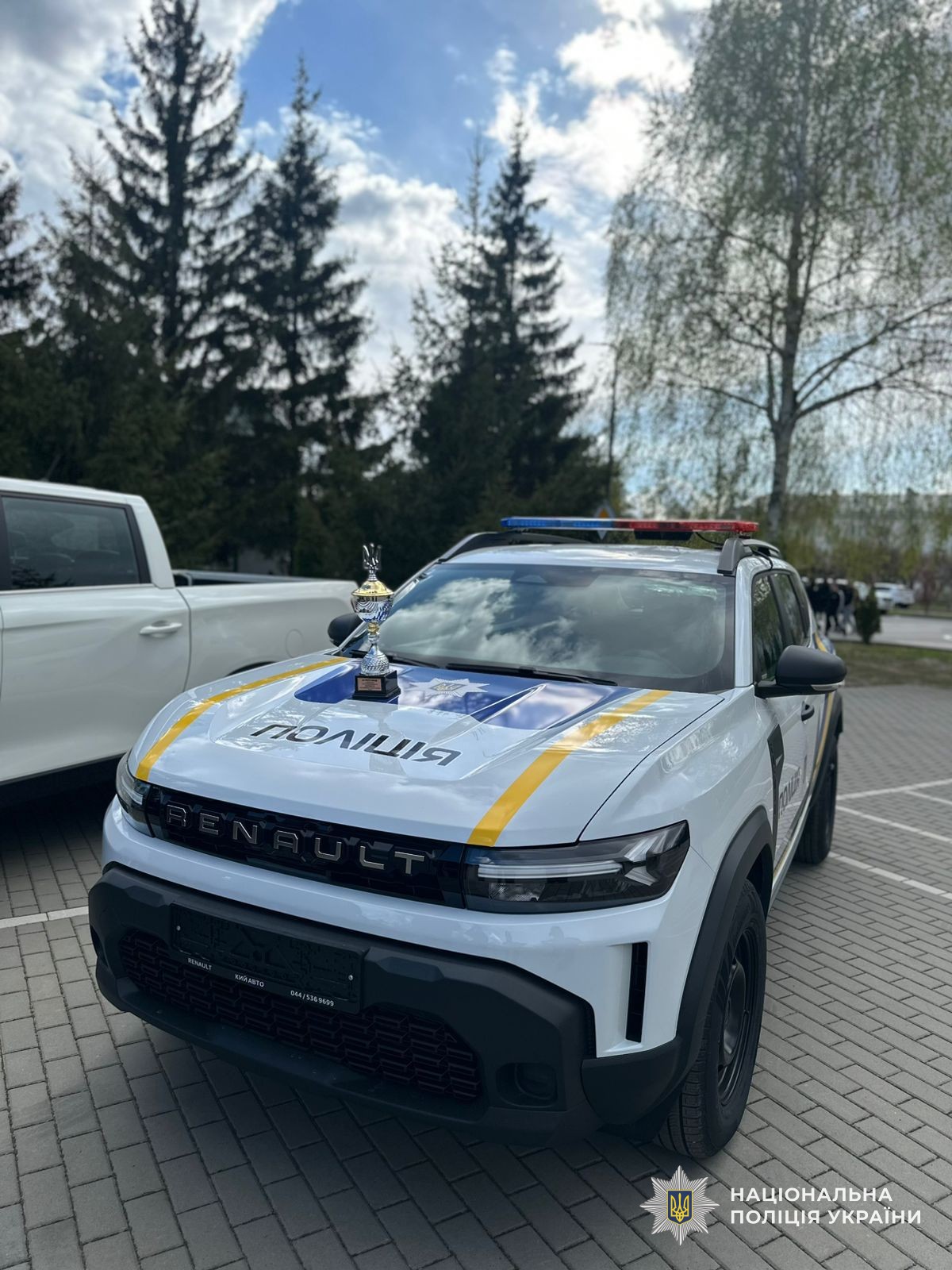Новий службовий автомобіль для підрозділу "Renault Duster"й кубок