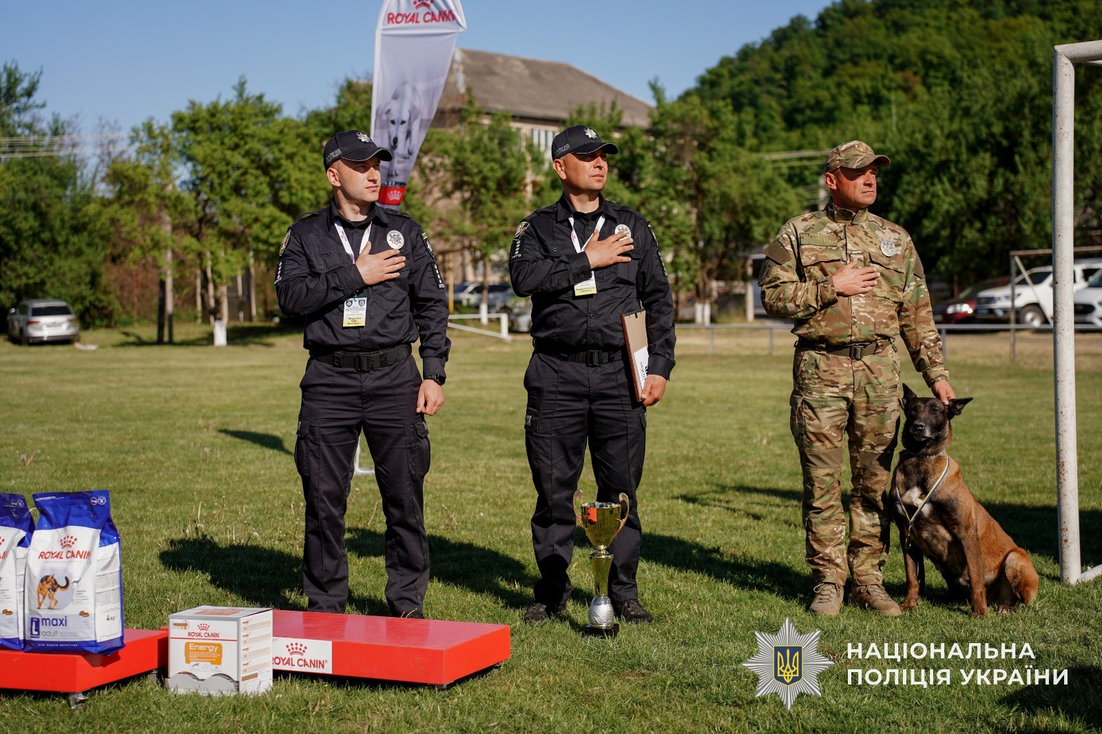 Нацполіція провела Всеукраїнські змагання серед кінологів зі службовими собаками Сил безпеки та оборони
