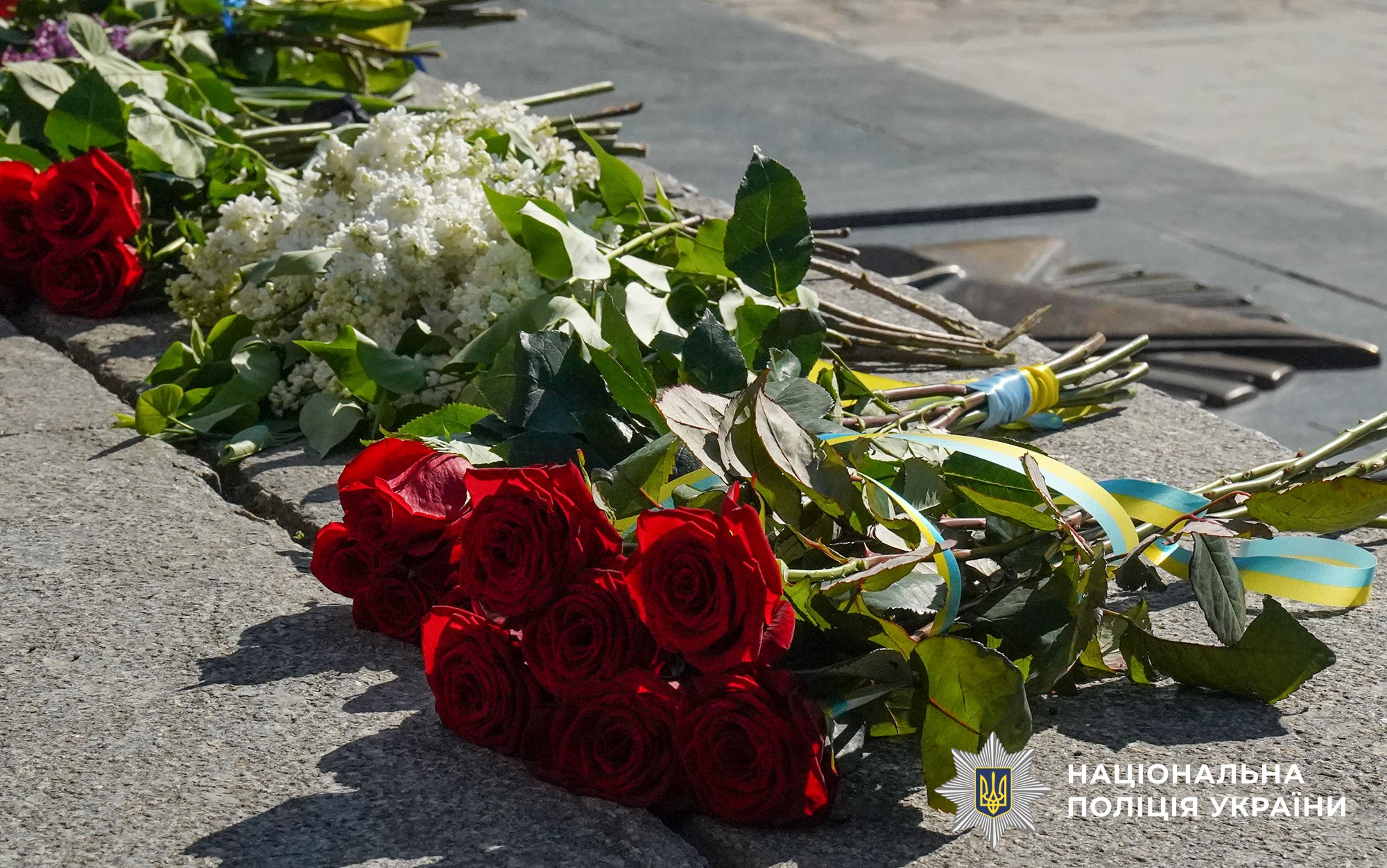 Пам’ять, що вчить протистояти злу: у Полтаві вшанували жертв Другої світової війни