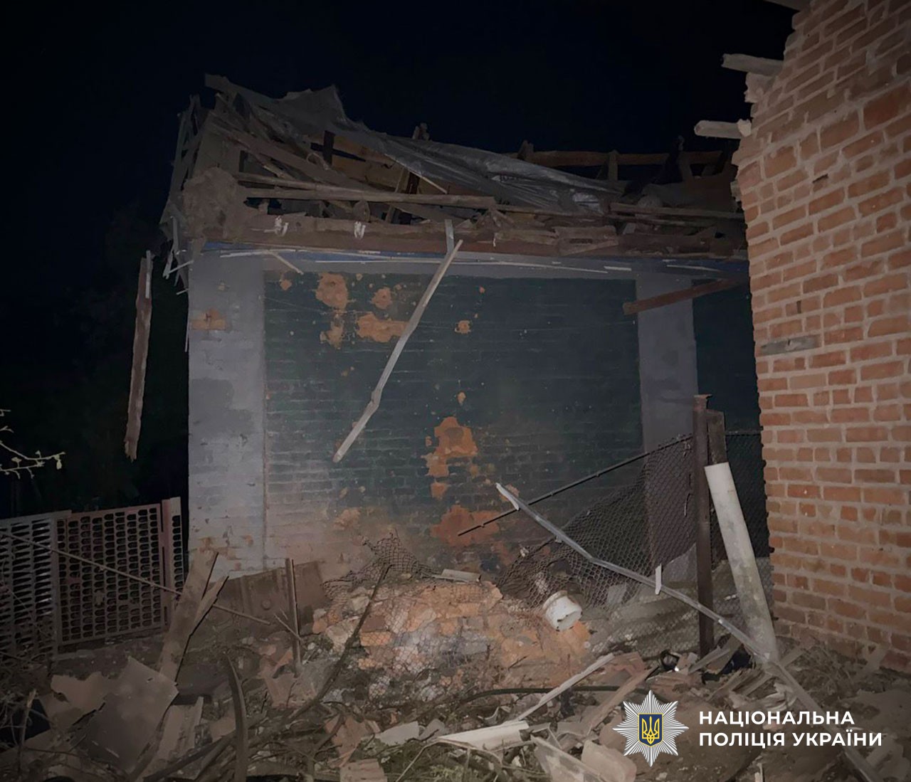 На Полтавщині поліція та СБУ документують наслідки ворожої атаки