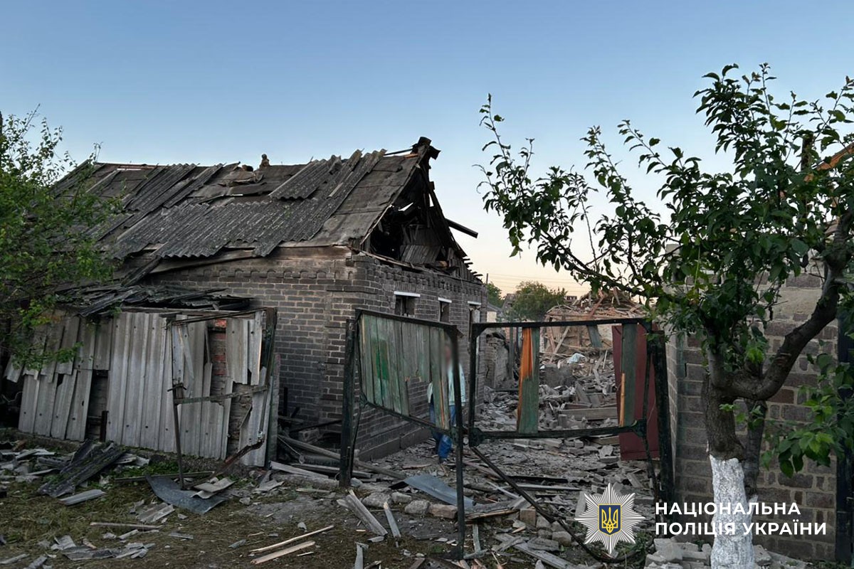 Зруйнований будинок