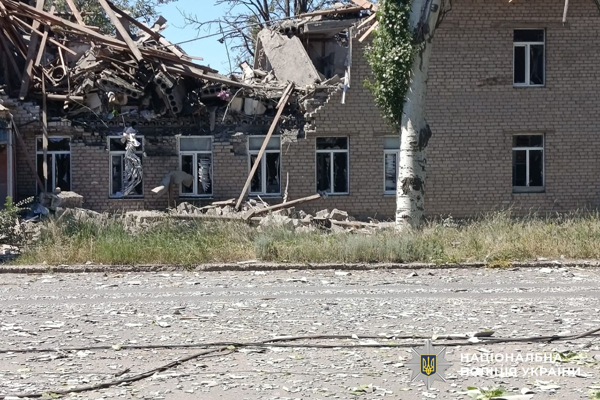 Зруйнований будинок