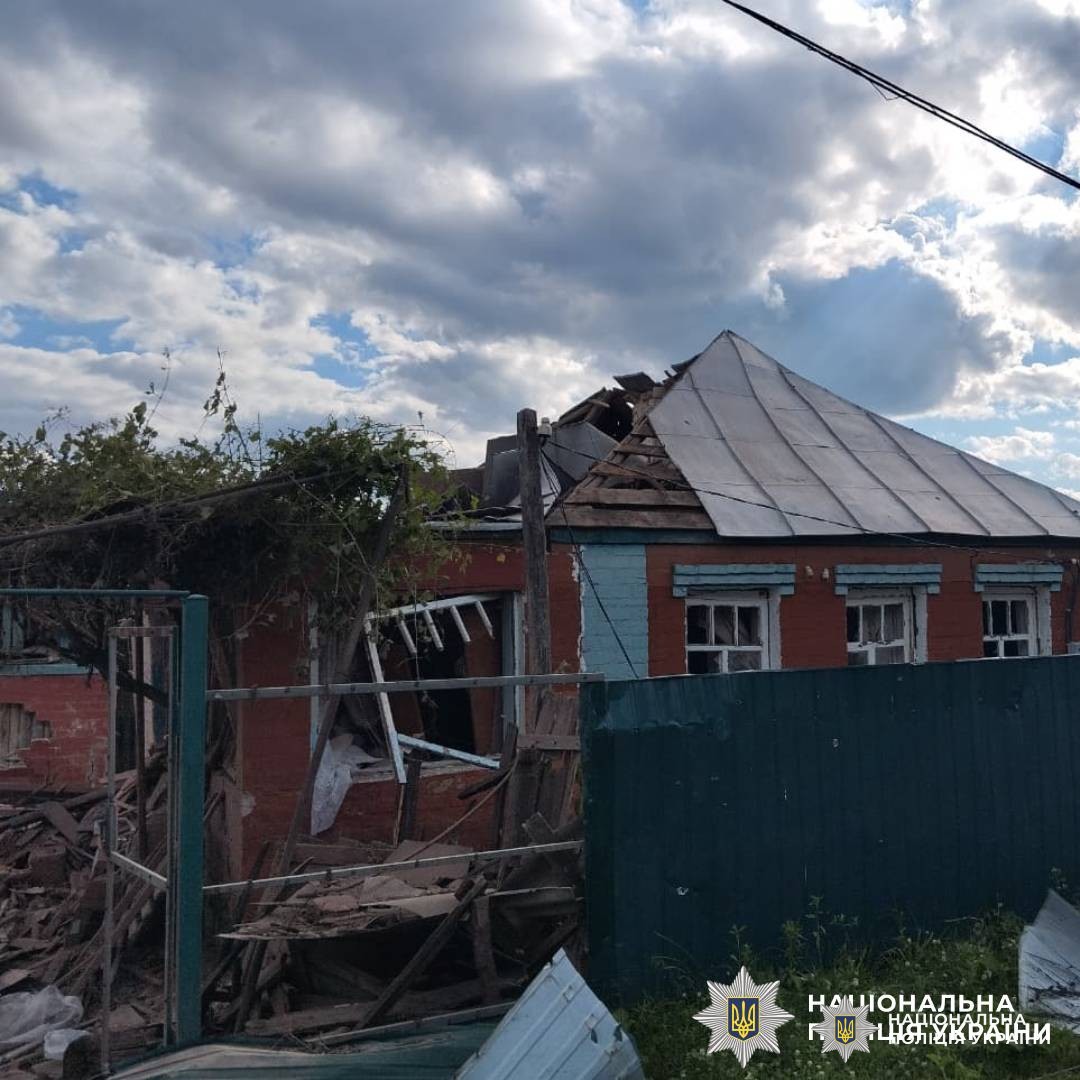 На фото наслідки ворожого обстрілу
