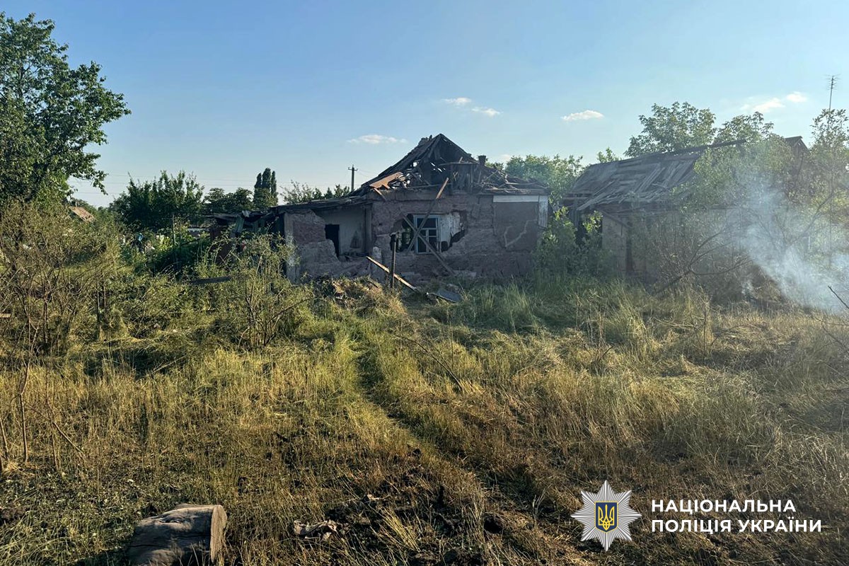 Зруйнований будинок