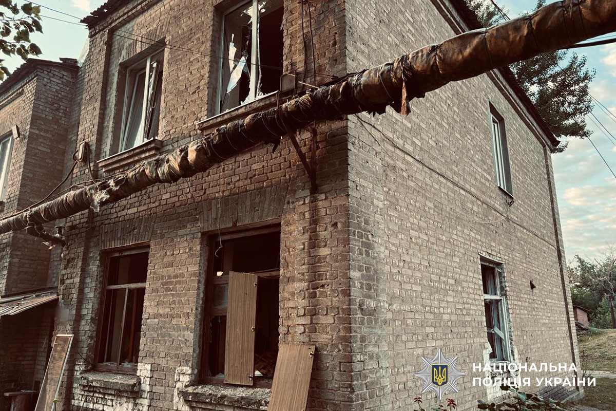 Зруйнований будинок