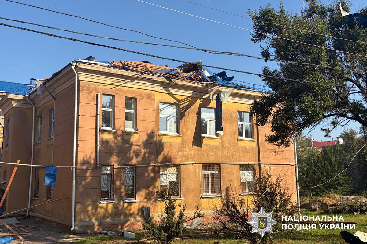 Зруйнована будівля