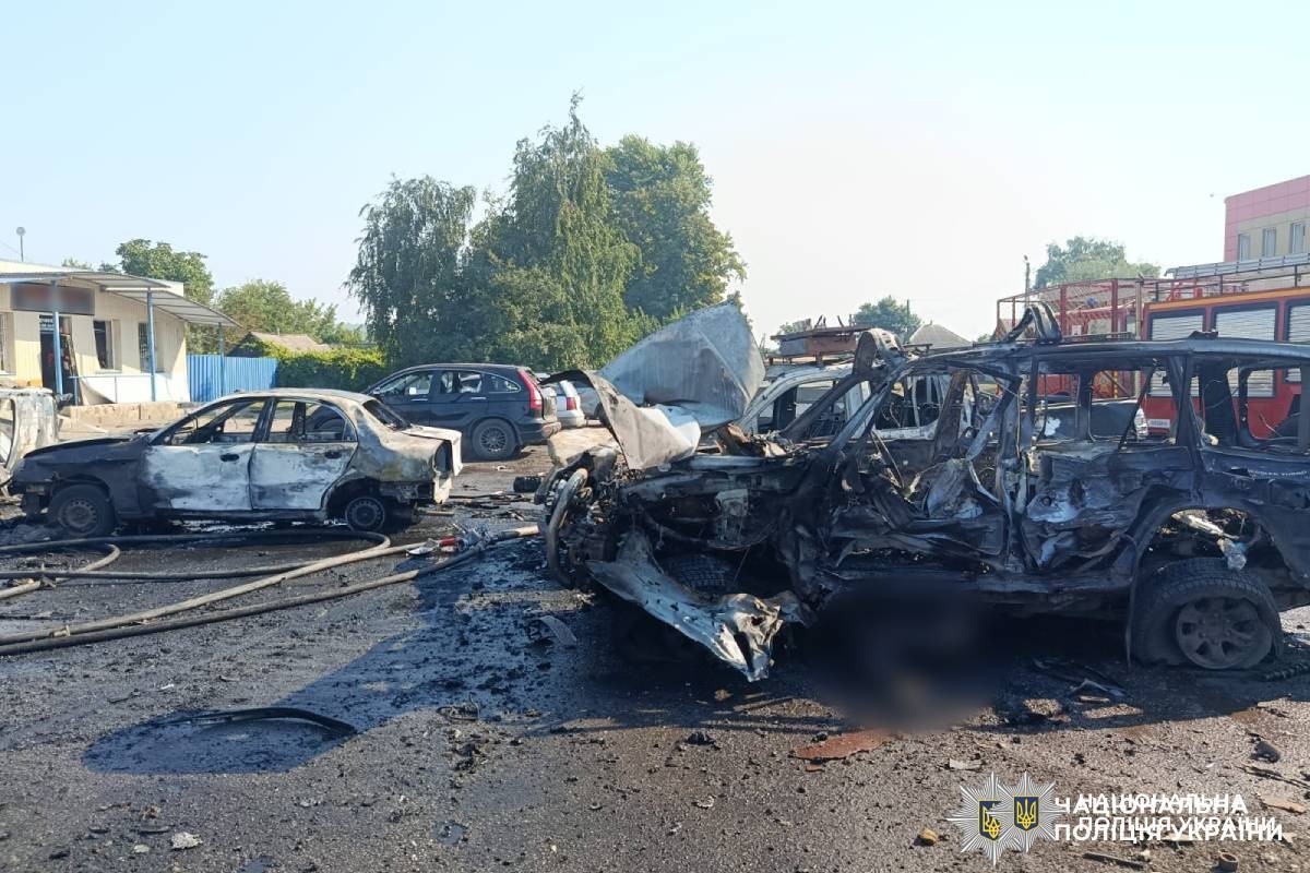 На фото наслідки ворожого обстріл