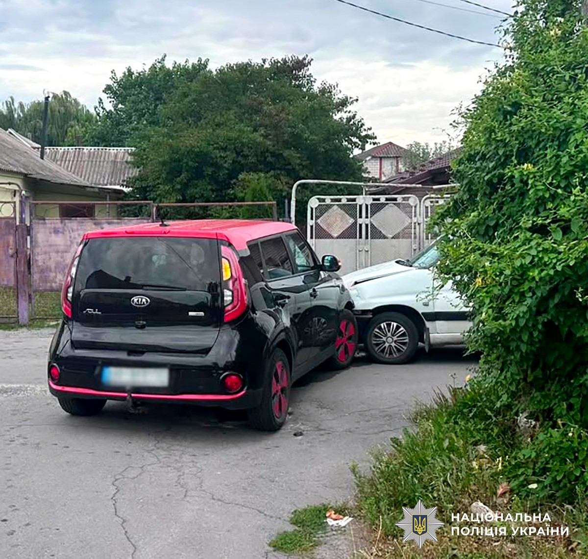ДТП у Звягелі: авто зіткнулися у провулку, травмовано 76-річну пасажирку