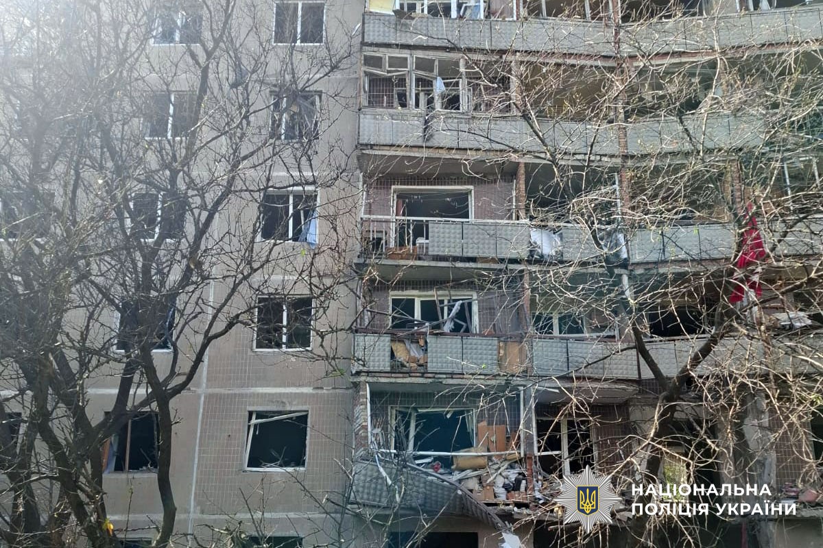 Зруйнований будинок