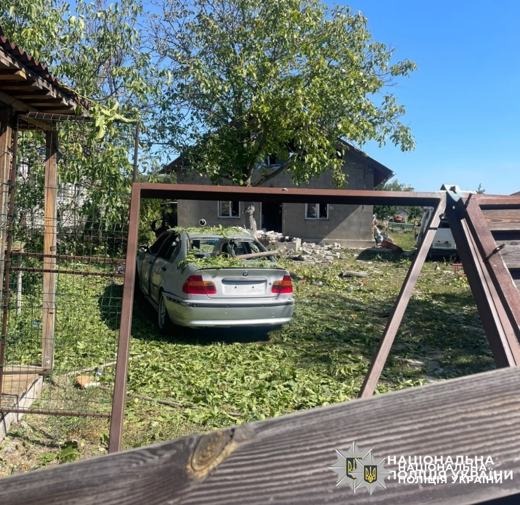 На фотографії зображено наслідки атаки росії.