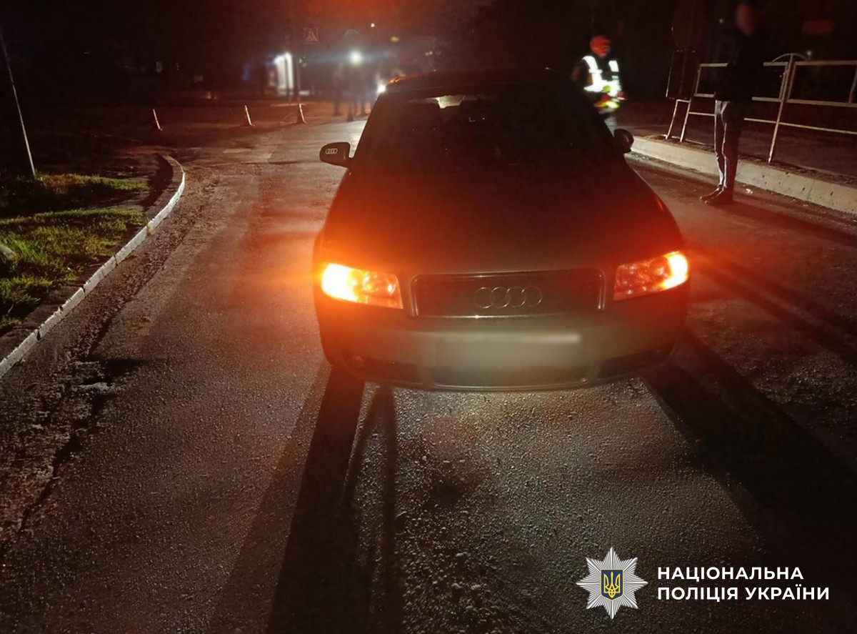Audi збила двох пішоходів на переході у Бердичеві: поліція розслідує ДТП