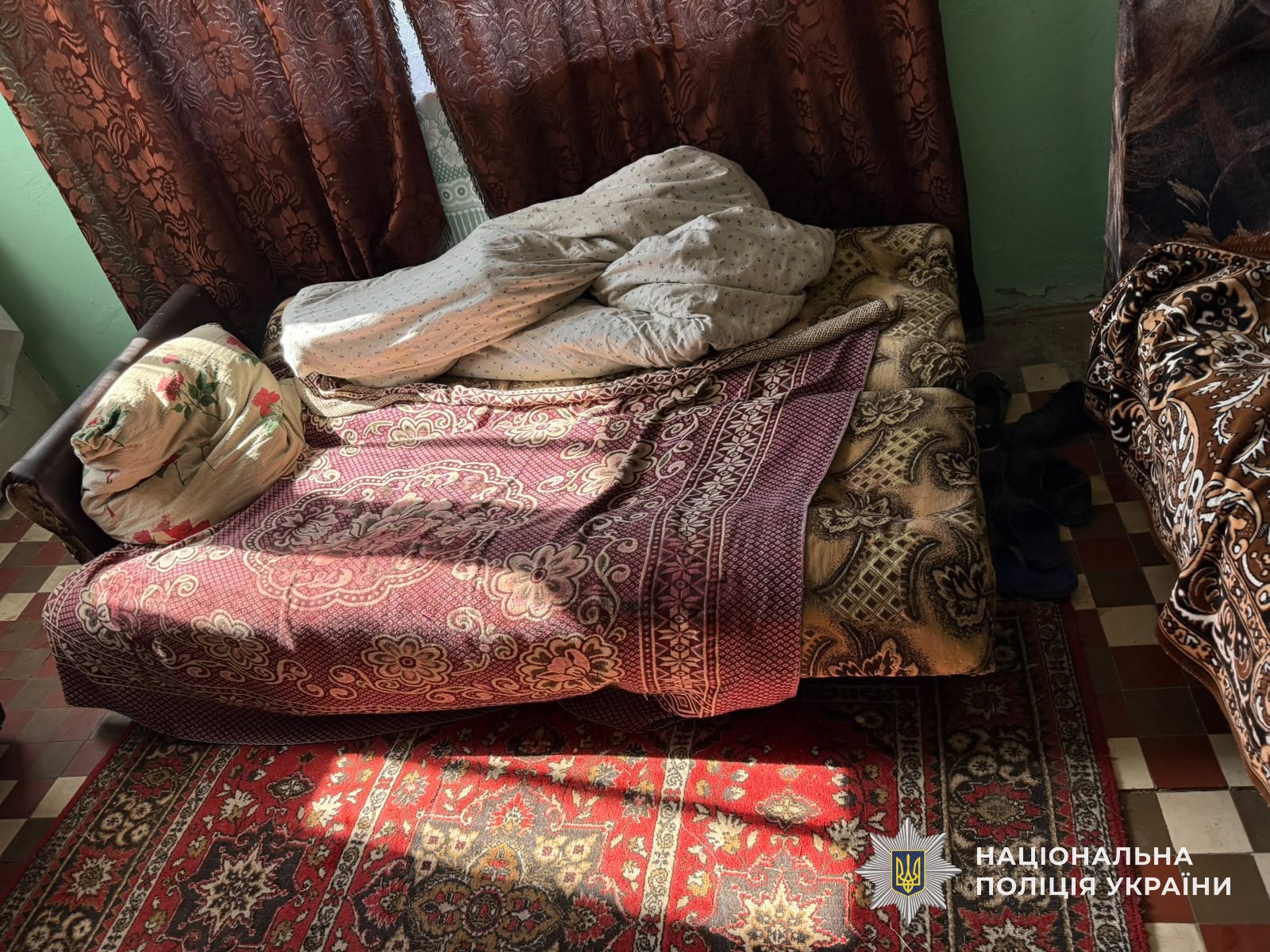 Місце вчинення злочину — кімната