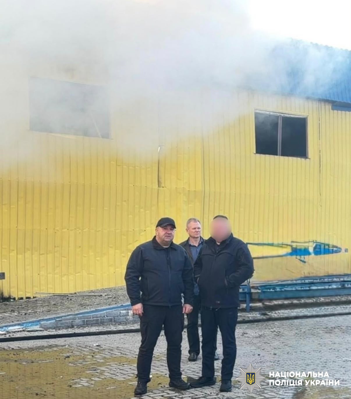 поліцейські на місці ворожої атаки