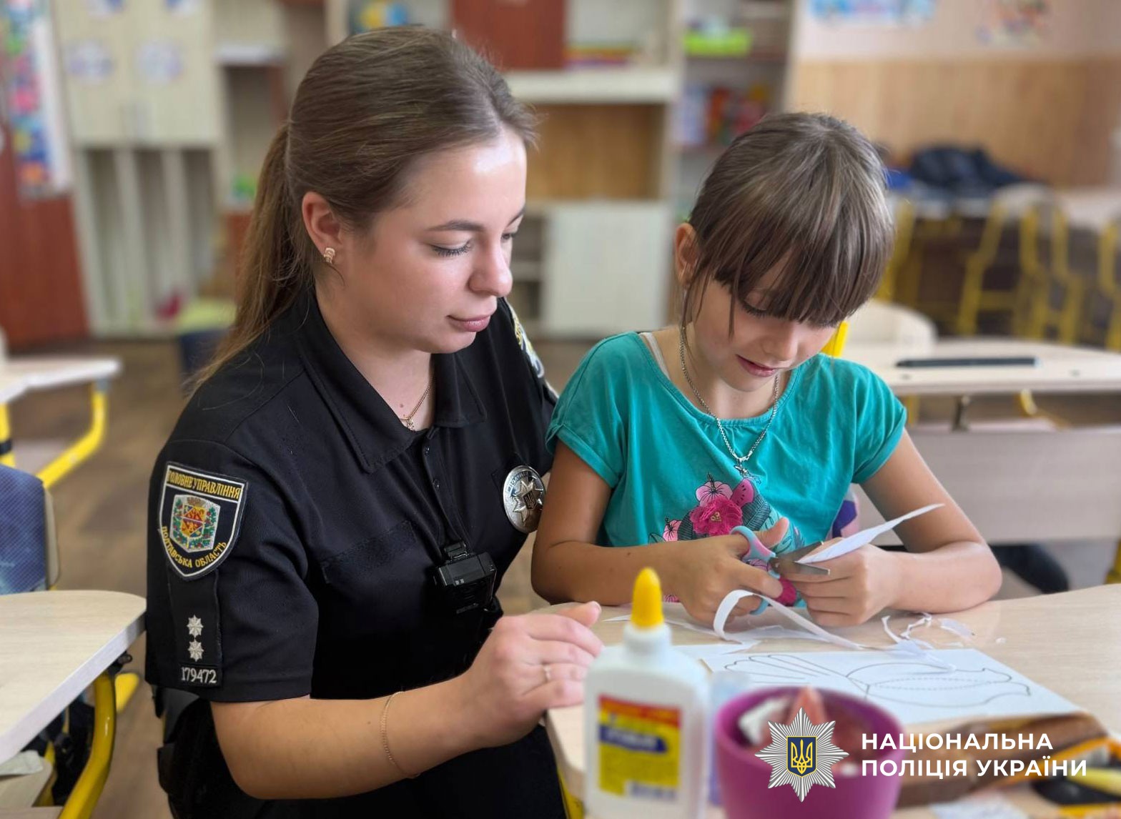 поліцейські проводять уроки для дітей