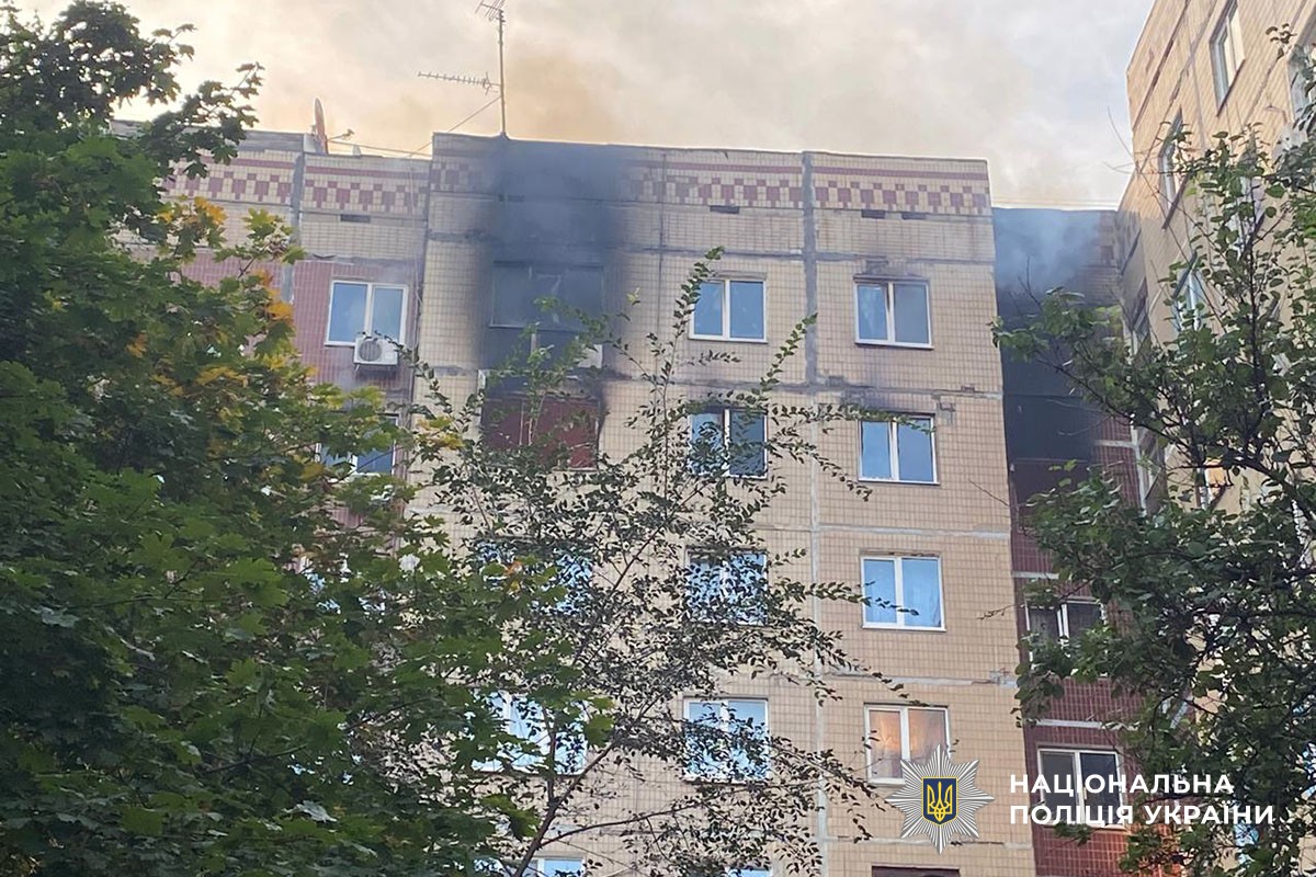 Пошкоджена багатоповерхівка