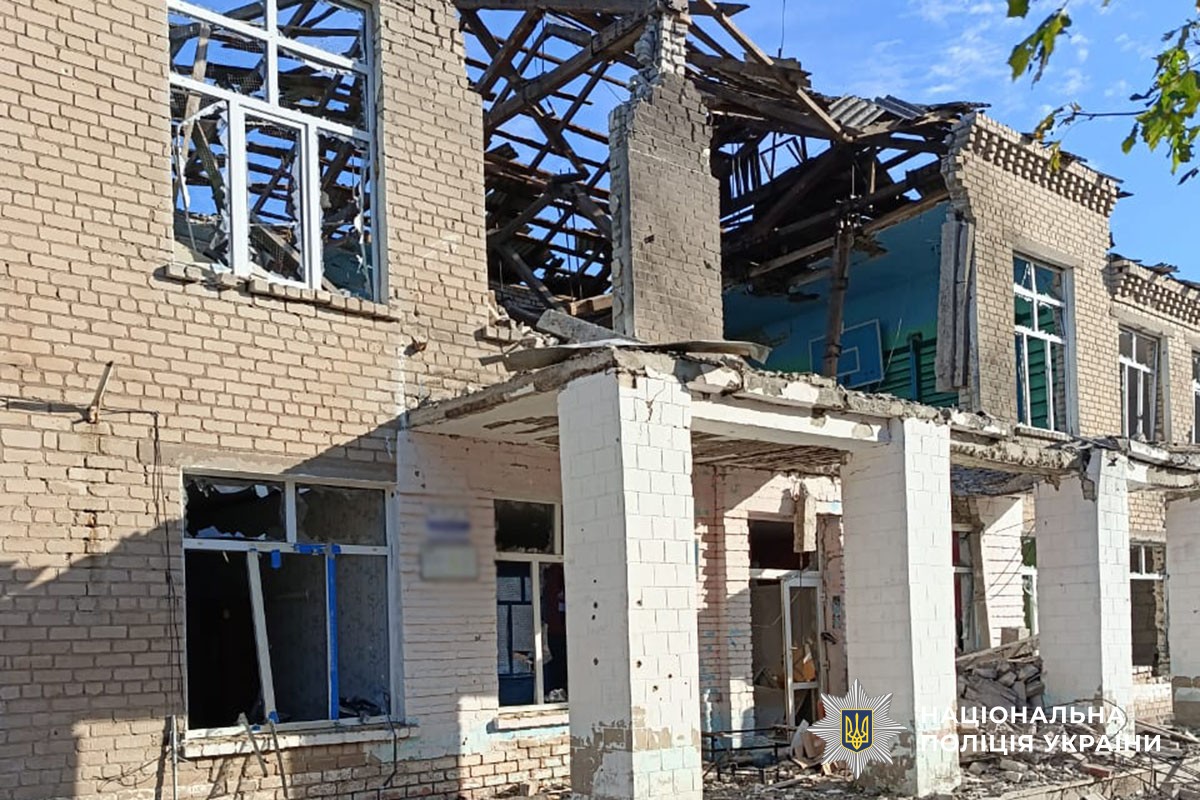 Зруйнована будівля