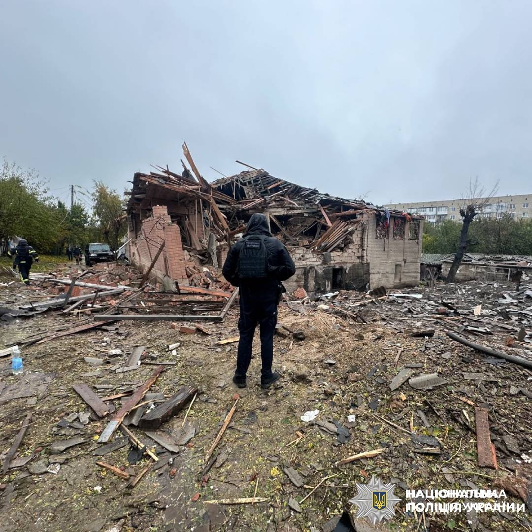 На фото наслідки ворожого обстрілу