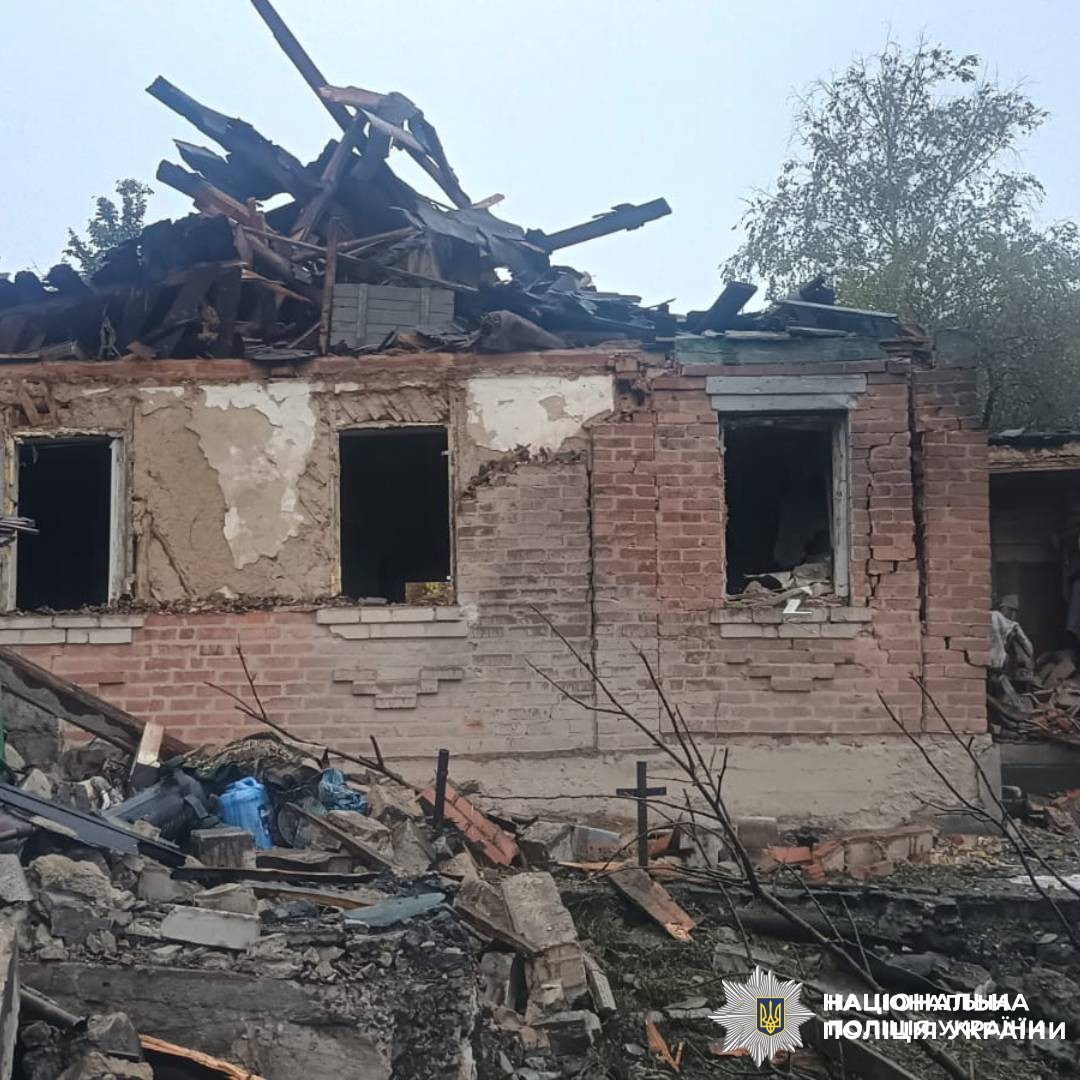 На фото наслідки ворожого обстрілу