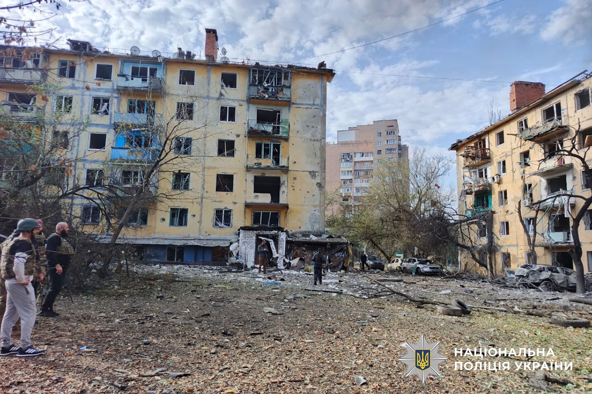 Зруйнований будинок